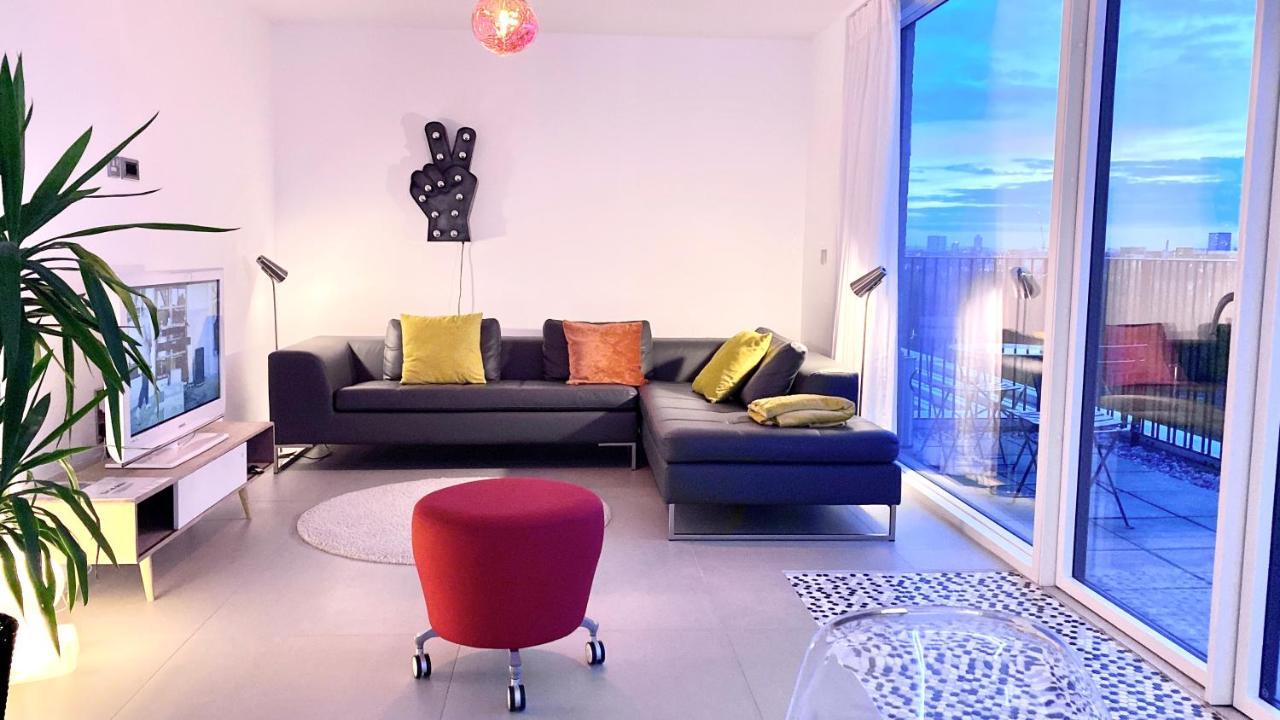 Panoramic Park And City Penthouses Retreat London Exterior photo