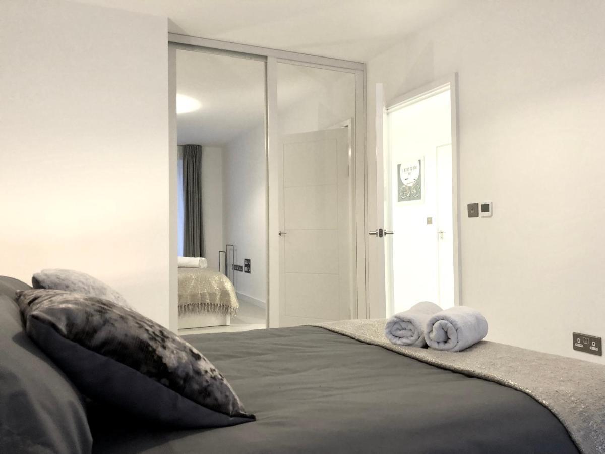 Panoramic Park And City Penthouses Retreat London Exterior photo