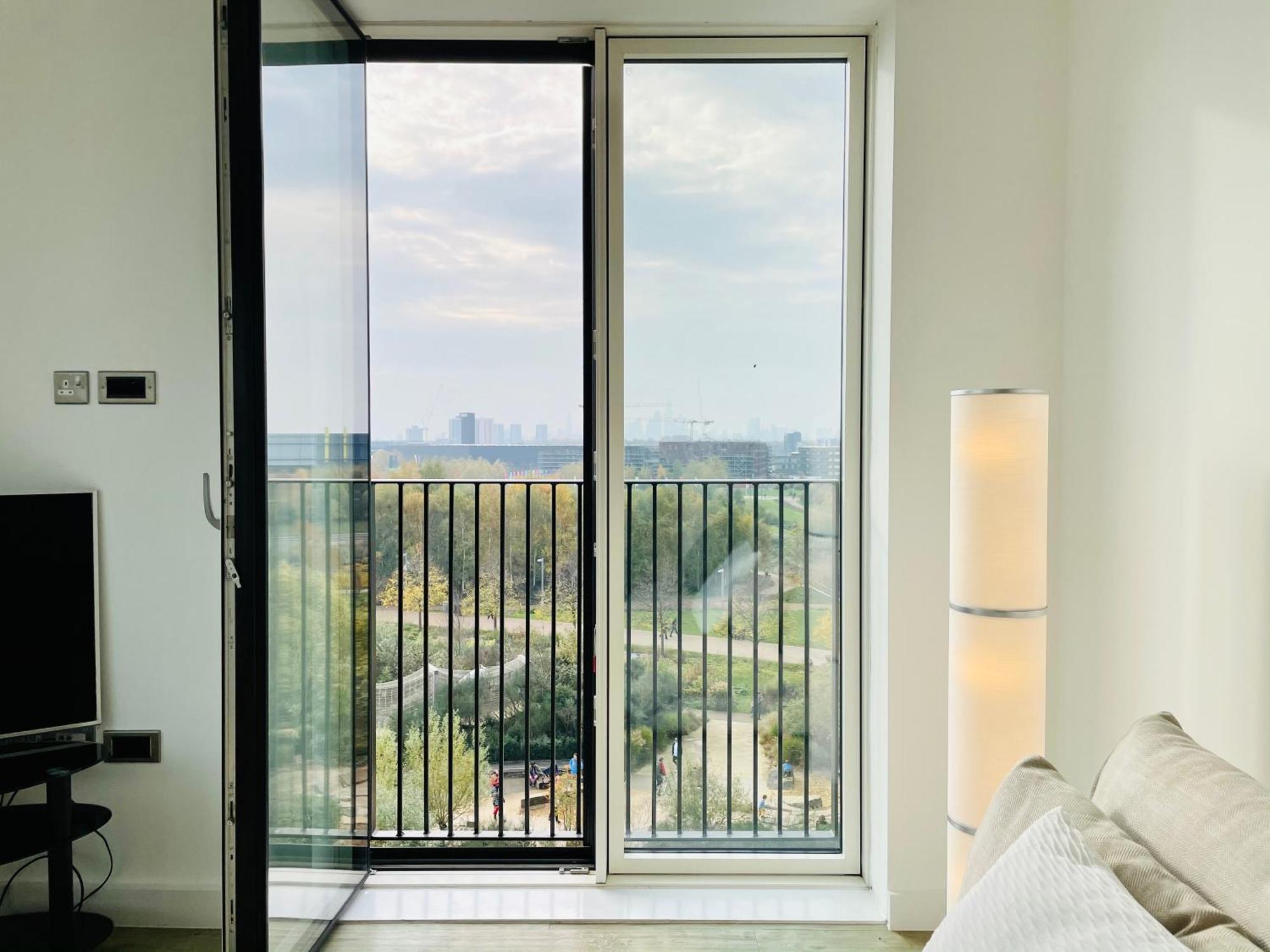 Panoramic Park And City Penthouses Retreat London Room photo
